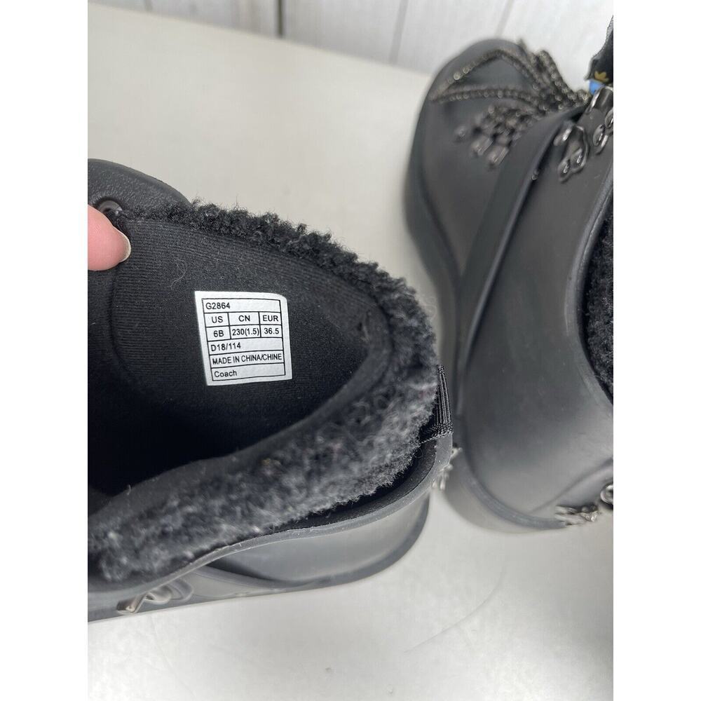 Coach Urban Hiker Women Boots Rubber Rain Boot Shearling Size 6 Black W/ Charm - Picture 6 of 6